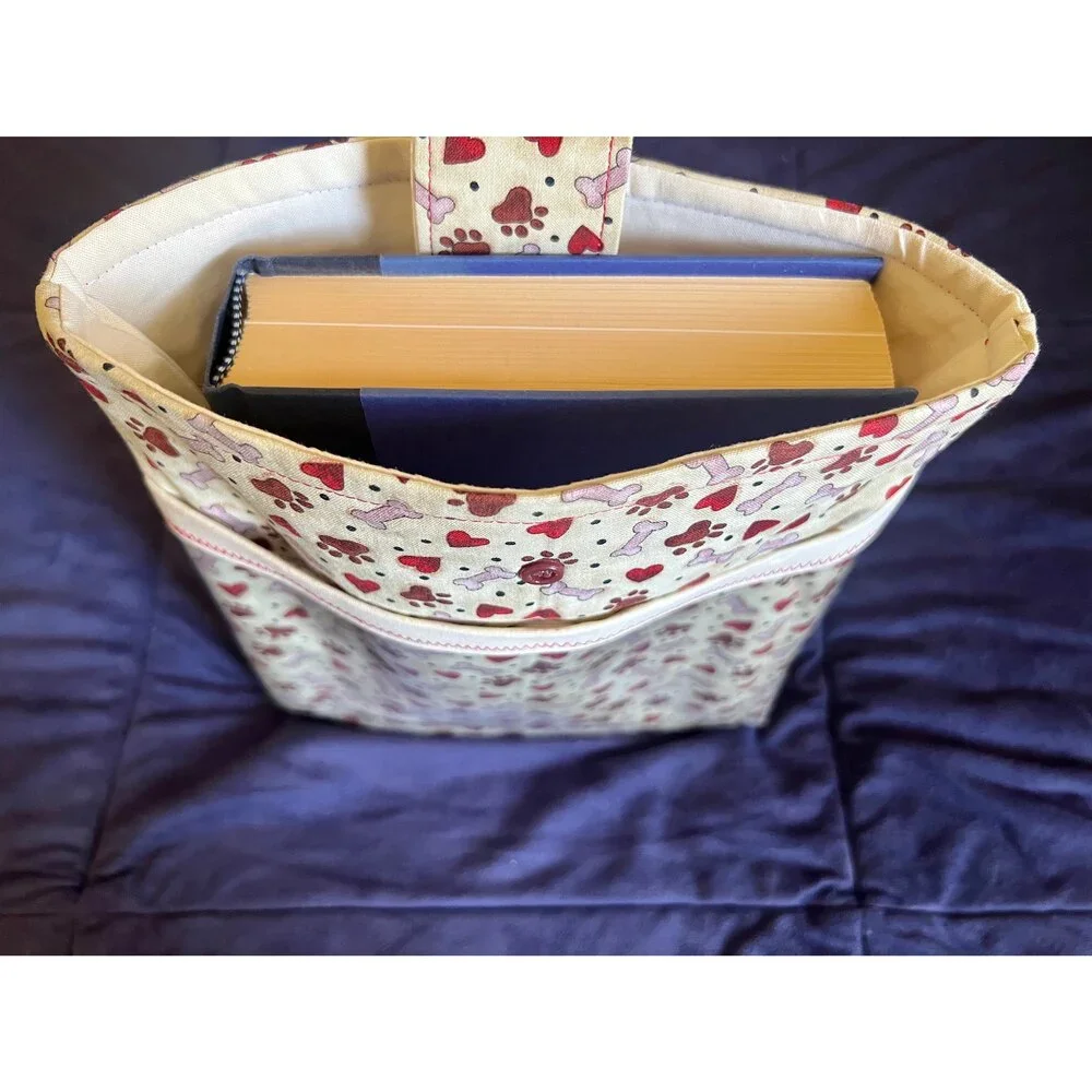 NWOT Pet Lovers Medium Book Sleeve, See Through Front Pocket, Corner Bookmark